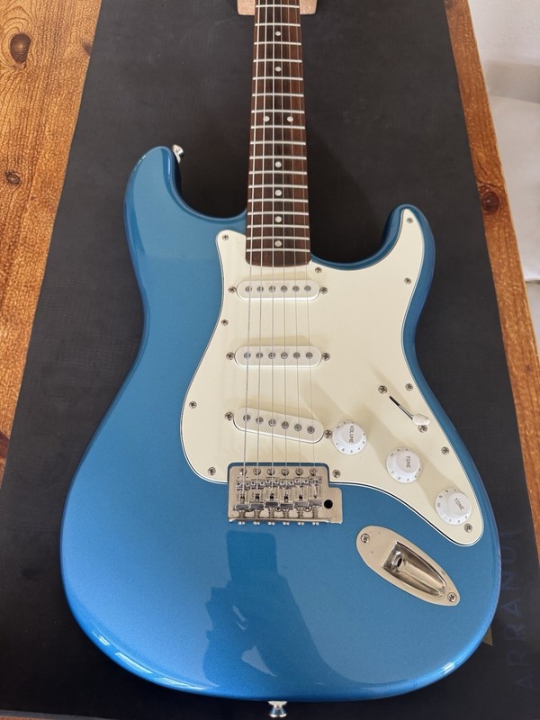 Squire Classic Vibe 60s Strat