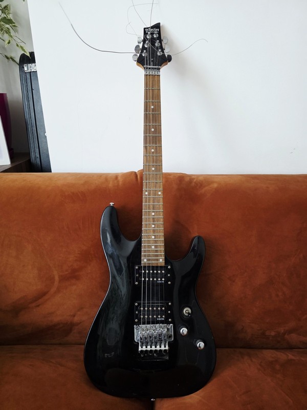 Schecter Diamond Series Omen-6 FR Electric Guitar Black Floyd Rose