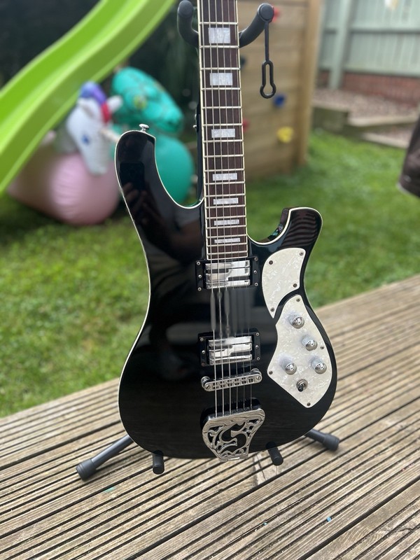 Schecter Stargazer 2010 Black Gloss Upgraded Lace Alumitones Pickups