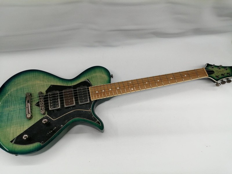 Spear Gitar Dark Of Dean Model Electric Guitar