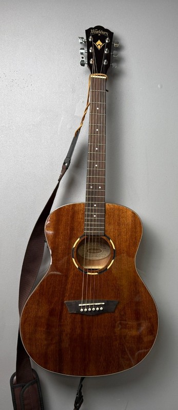 Washburn WL012SE-0 Woodline 10 Series Orchestra Electro Acoustic Guitar-USED
