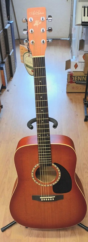 Art & Lutherie Godin Ami Cedar Antique Burst Acoustic Guitar