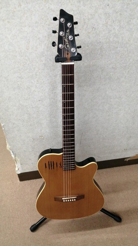GODIN A6 Acoustic Electric Guitar-01