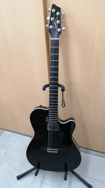 GODIN A6 Ultra Electric Acoustic Guitar