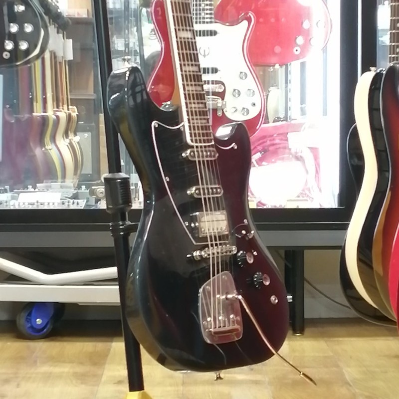 Guild Surfliner Deluxe Electric Guitar