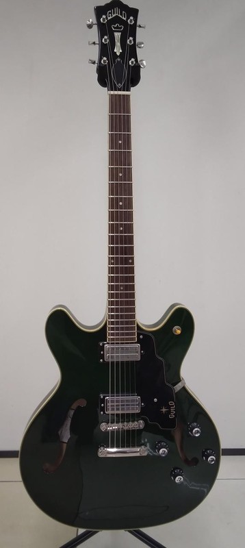 GUILD SF-IV/ST Semi-Acoustic Electric Guitar