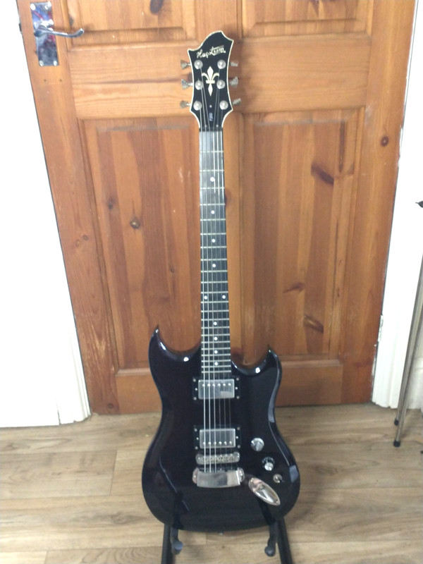 Hagstrom F200 Electric Guitar, Right Handed, Solid Body 4/4 size-Used