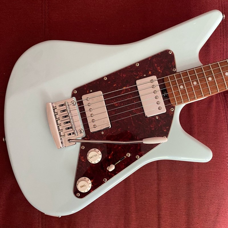 Sterling by Musicman AL40 Albert Lee Signature model guitar, twin humbucker