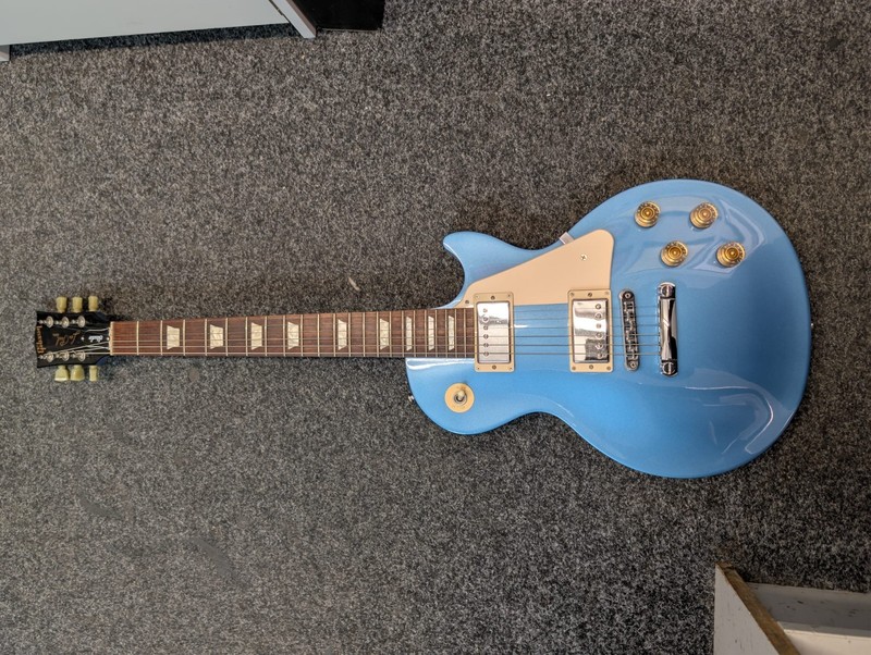 Gibson USA Les Paul Studio Pelham Blue (2016) Gloss Finish Cream Plastics
