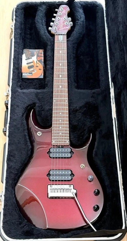 ernie ball music man JP7