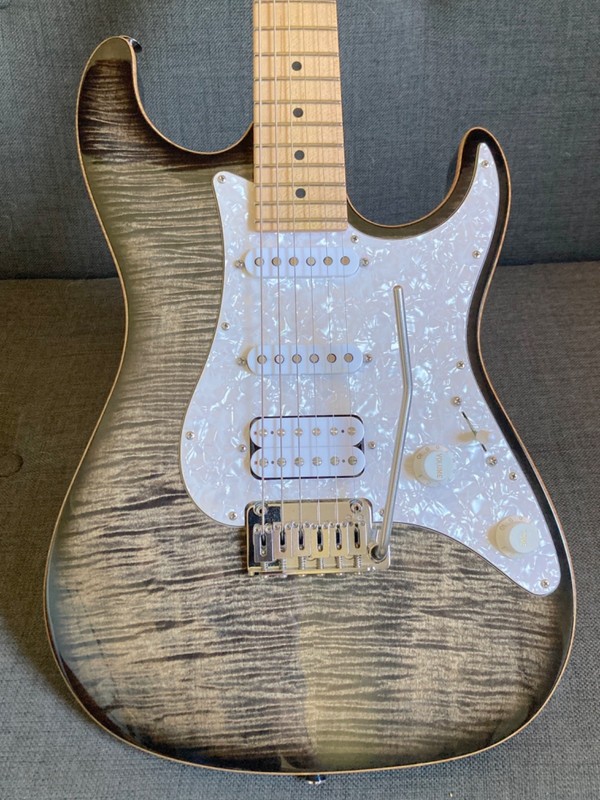 Suhr Pro Series S4 USA Guitar