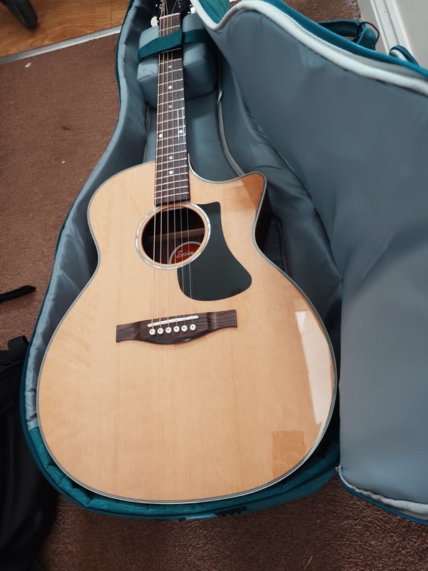 Eastman PCH2-GACE Electro Acoustic Guitar-Mint condition