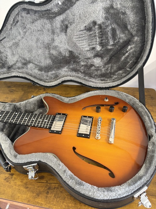 Eastman Romeo Goldburst Lollar Custom Wound Imperial Semi-Hollow Guitar