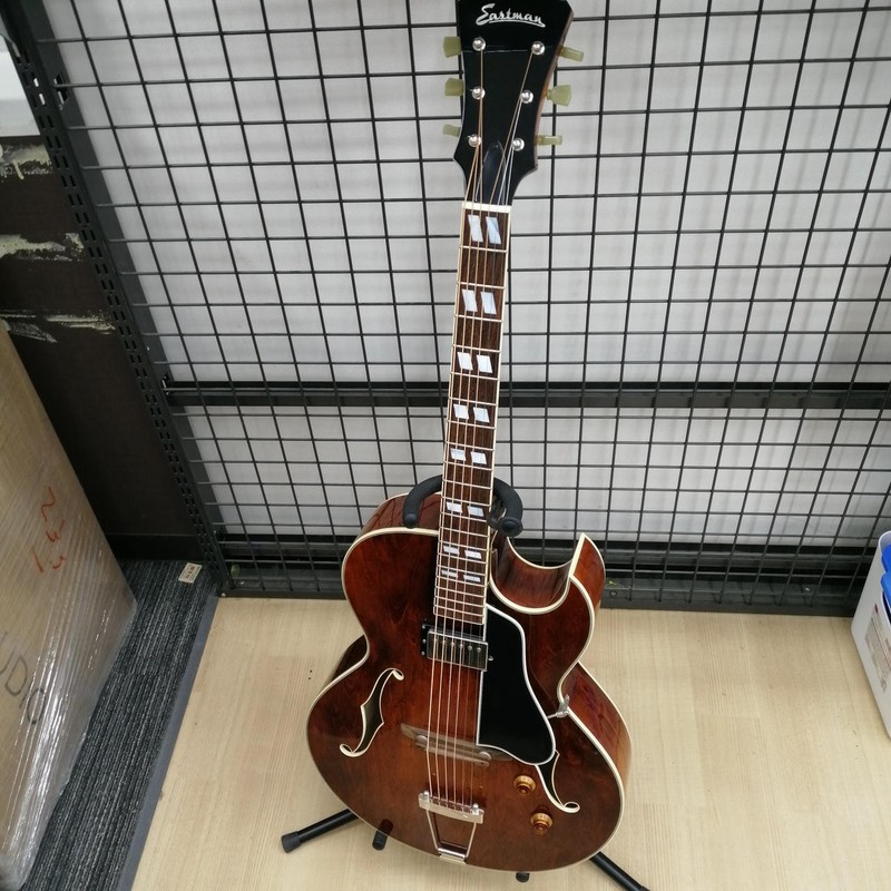 EASTMAN AR-175CE Antique Red Electric Acoustic Guitar