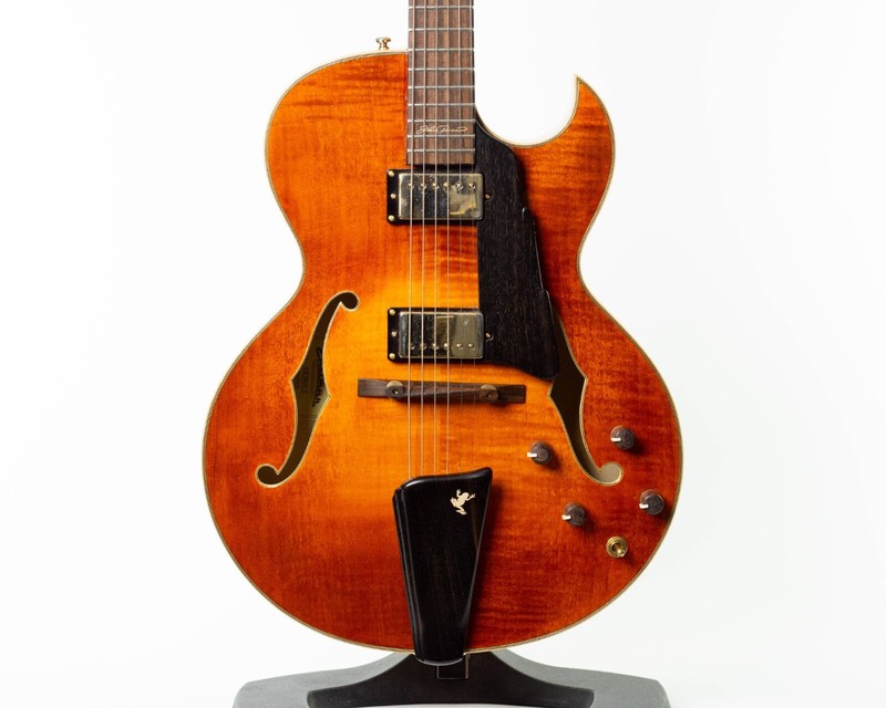 Eastman AR380CE John Pisano Signature Archtop 2021 Honeyburst