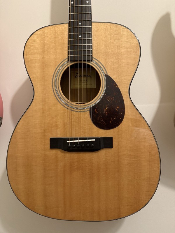 Eastman E6OM-TC Traditional Thermo-Cured Acoustic Guitar