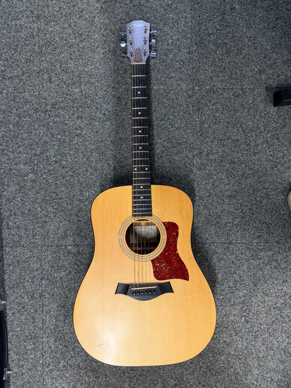 Taylor 210e 2002