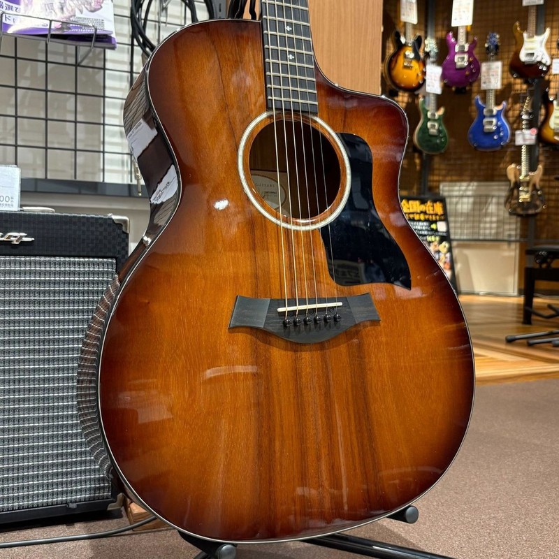 Taylor 224CE-KOA Dlx Used Acoustic Guitar