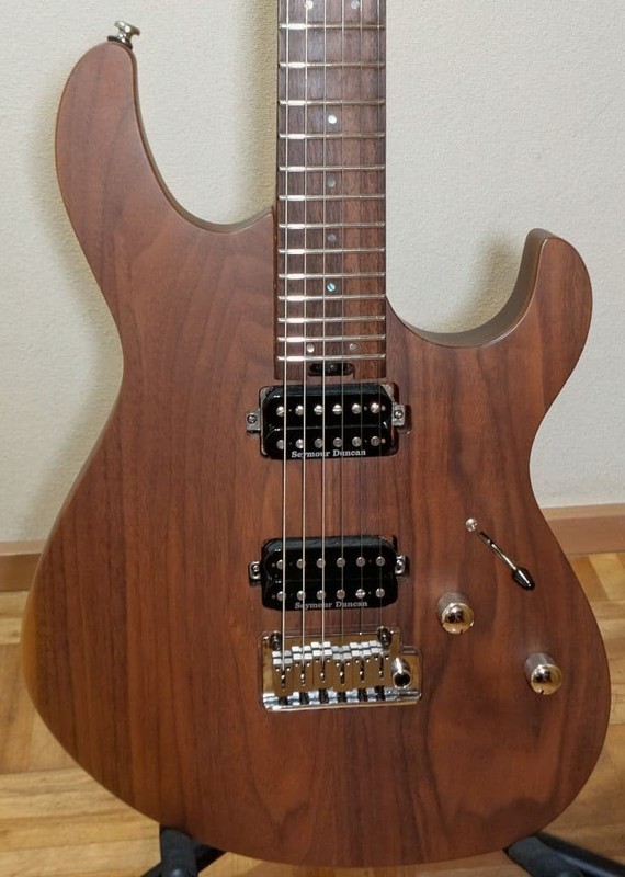 Cort G300 Raw Colt Electric Guitar African Mahogany Bolt-On Excellent