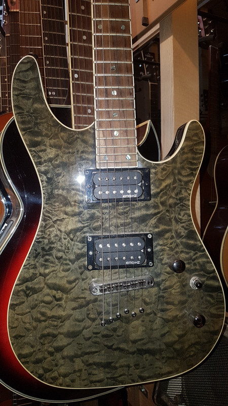 Cort Kx1q-Emg Humbuckers-Killer Rock Axe