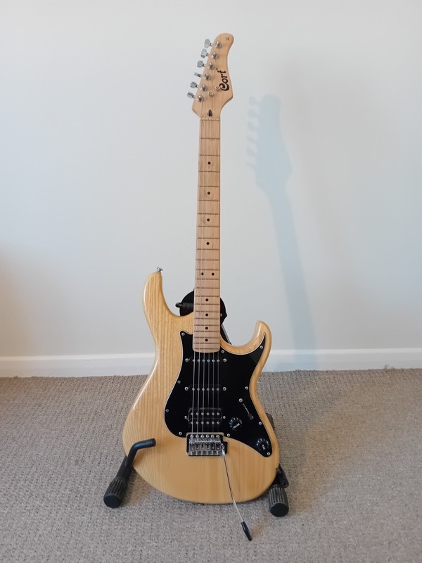 Cort G200 DX Electric Guitar Excellent Condition Natural Gloss Finish