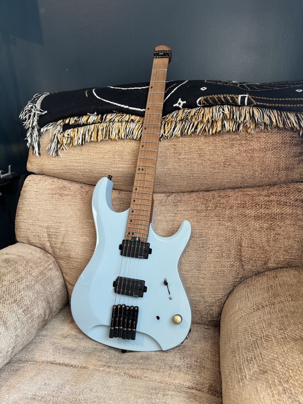 Harley Benton Dullahan-FT 24 Progressive Series-Ice Blue UPGRADED