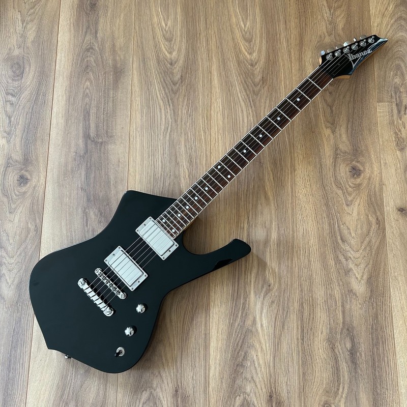 Ibanez Iceman ICX220 Electric Guitar – with unique feature