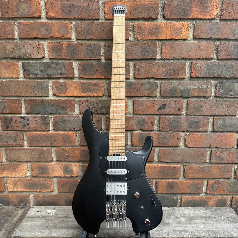 Ibanez Q54 Quest Series Headless Electric Guitar, HSS Black Flat (Second hand)