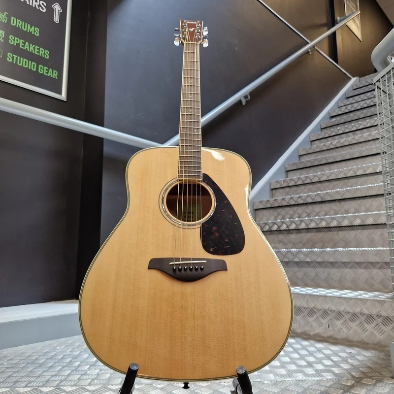Yamaha FG840 NT (Natural) Acoustic Guitar-Excellent-Warranty