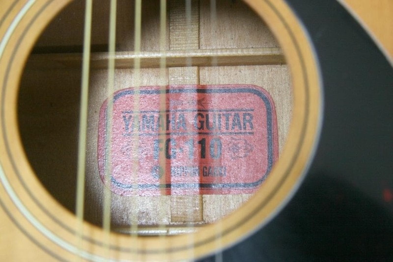 YAMAHA FG-110 Red Label Acoustic guitar Japan vintage ’70s Made Used from Japan
