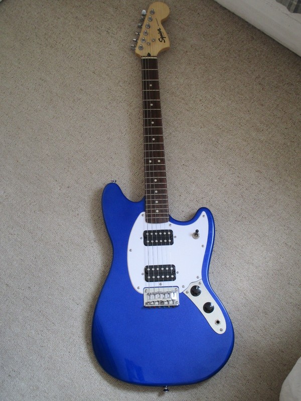 Fender Squier Mustang, Short Scale Guitar-Metallic Blue