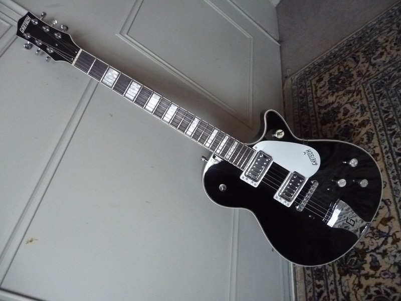 Gretsch G5220 Electromatic Jet + tailpiece / ‘Bigsby’ REDUCED PRICE