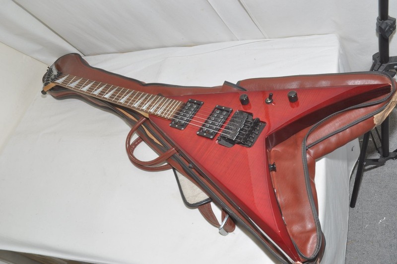 Jackson Stars KV-BN03 TR King V Electric Guitar RefNo 7881
